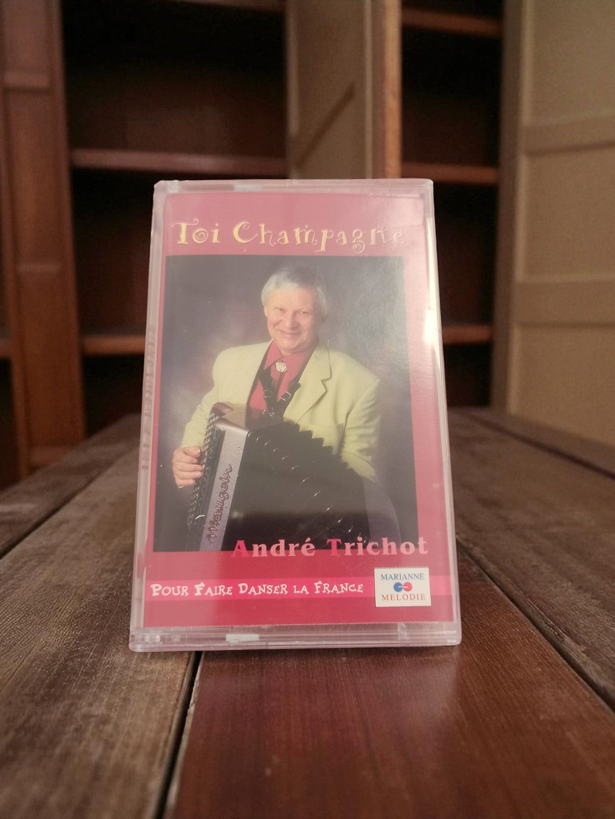 Cassette audio André Trichot Toi Champagne vintage K7 rétro Marianne Mélodie