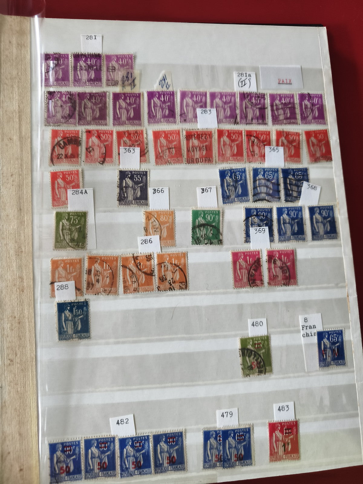 Lot de timbres oblitérés France divers formats et couleurs, Marianne, support no