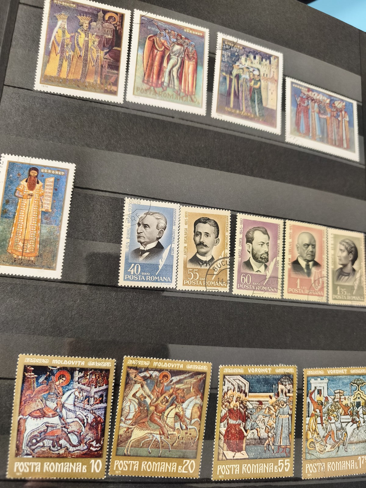 Lot anciens timbres oblitérés Roumanie thèmes historiques et portraits
