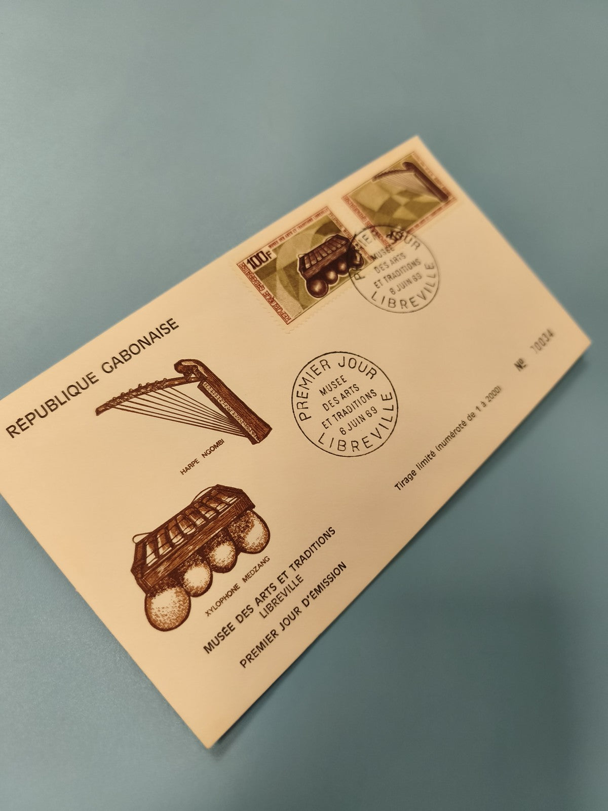 Enveloppe FDC timbre Gabon Musée Arts et Traditions 1989 instruments musique