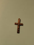 Petite croix catholique vintage pendentif ancien religieux rétro collection Fran