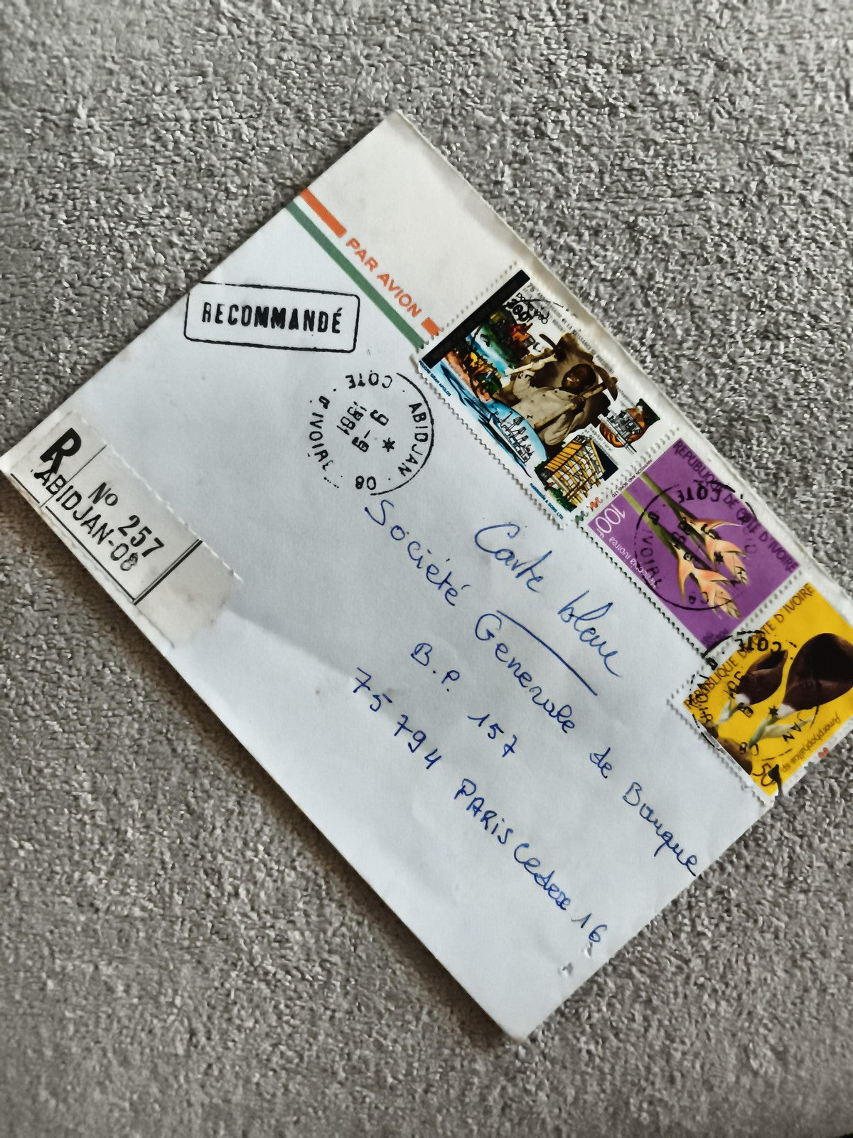 Lettre recommandée Côte d'Ivoire 1986, 3 timbres, Abidjan Paris Philatélie