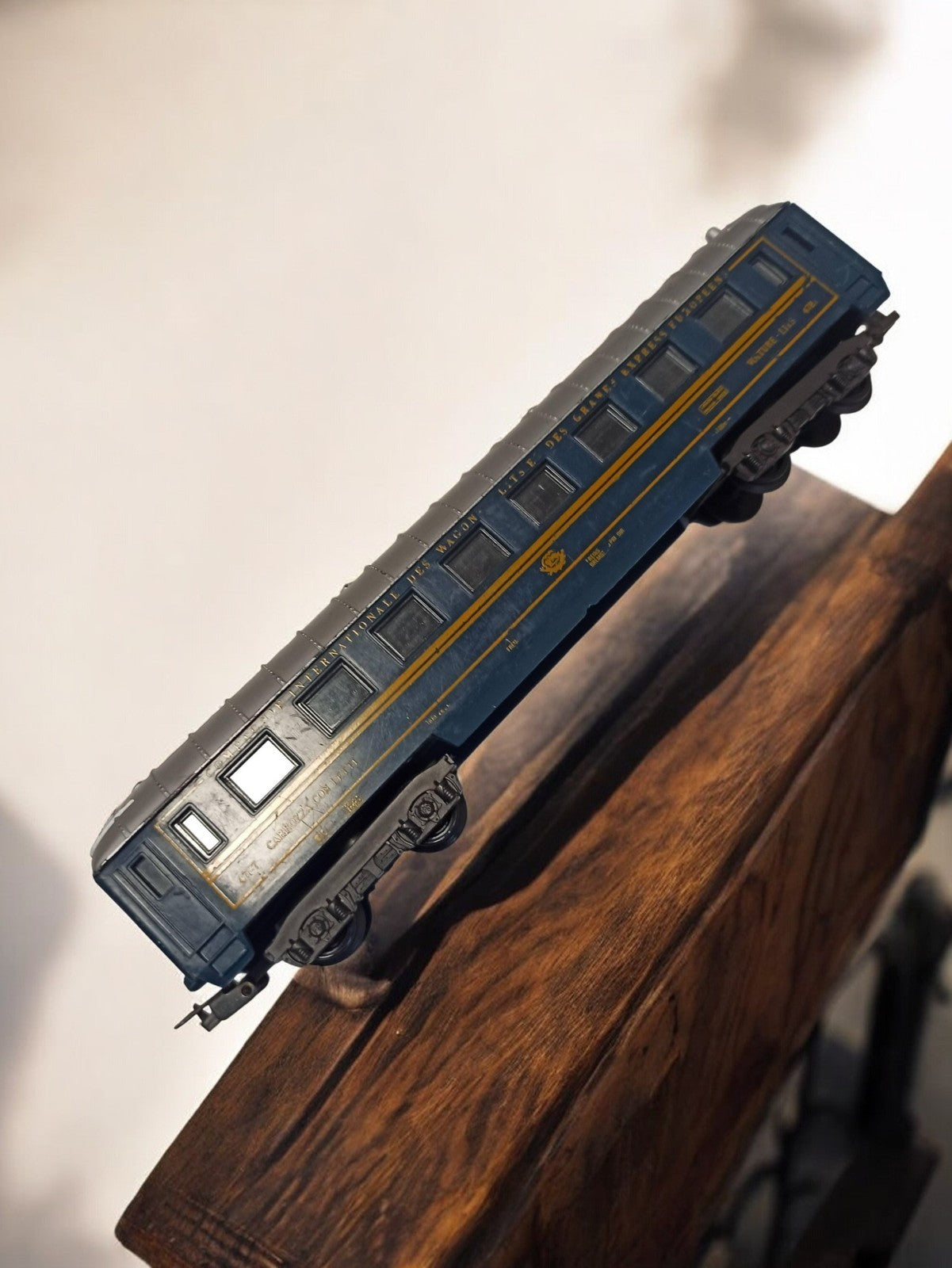 Wagon voyageurs CIWL bleu vintage HO – train miniature rétro ancien