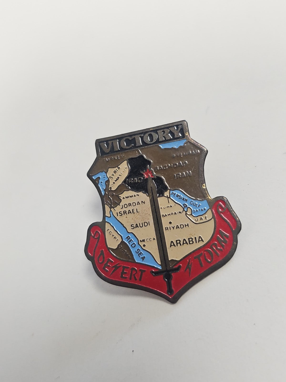 Pin's rétro Desert Storm ancien, badge militaire vintage collection armée USA