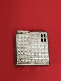 Ancien briquet vintage motif guilloché métal argenté