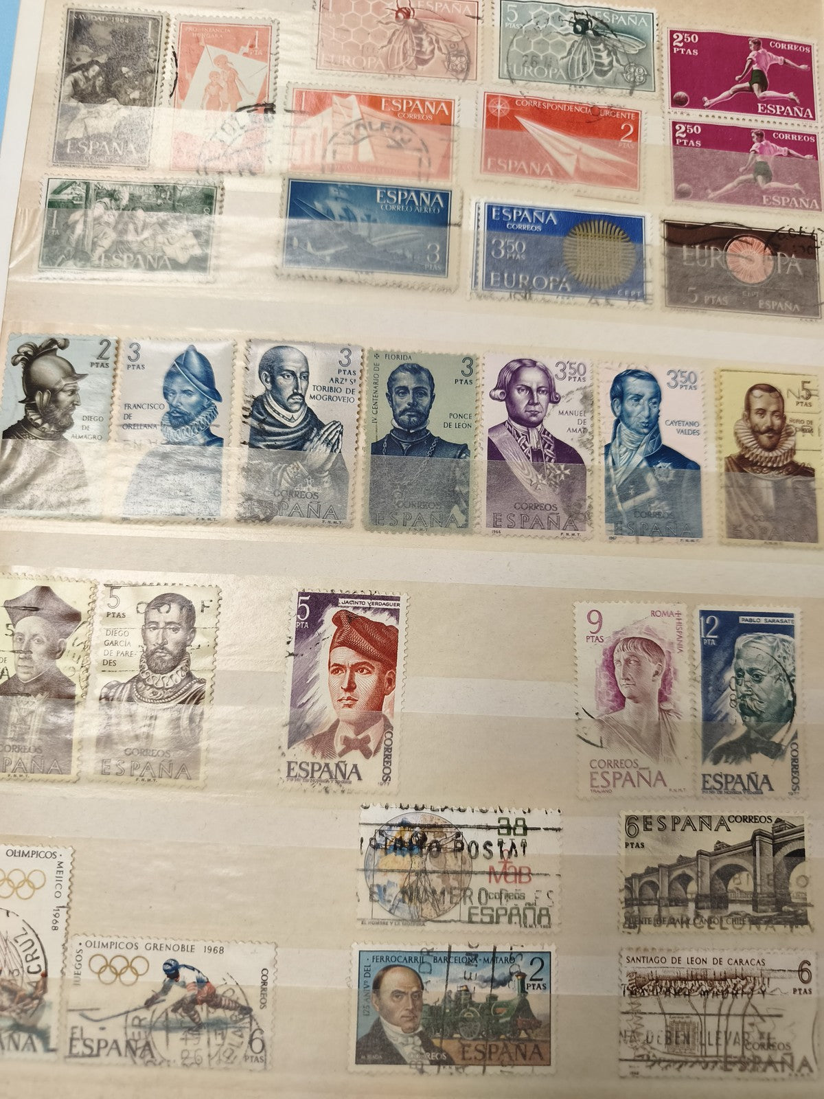Lot anciens timbres oblitérés Espagne philatélie, personnages, sport, architectu