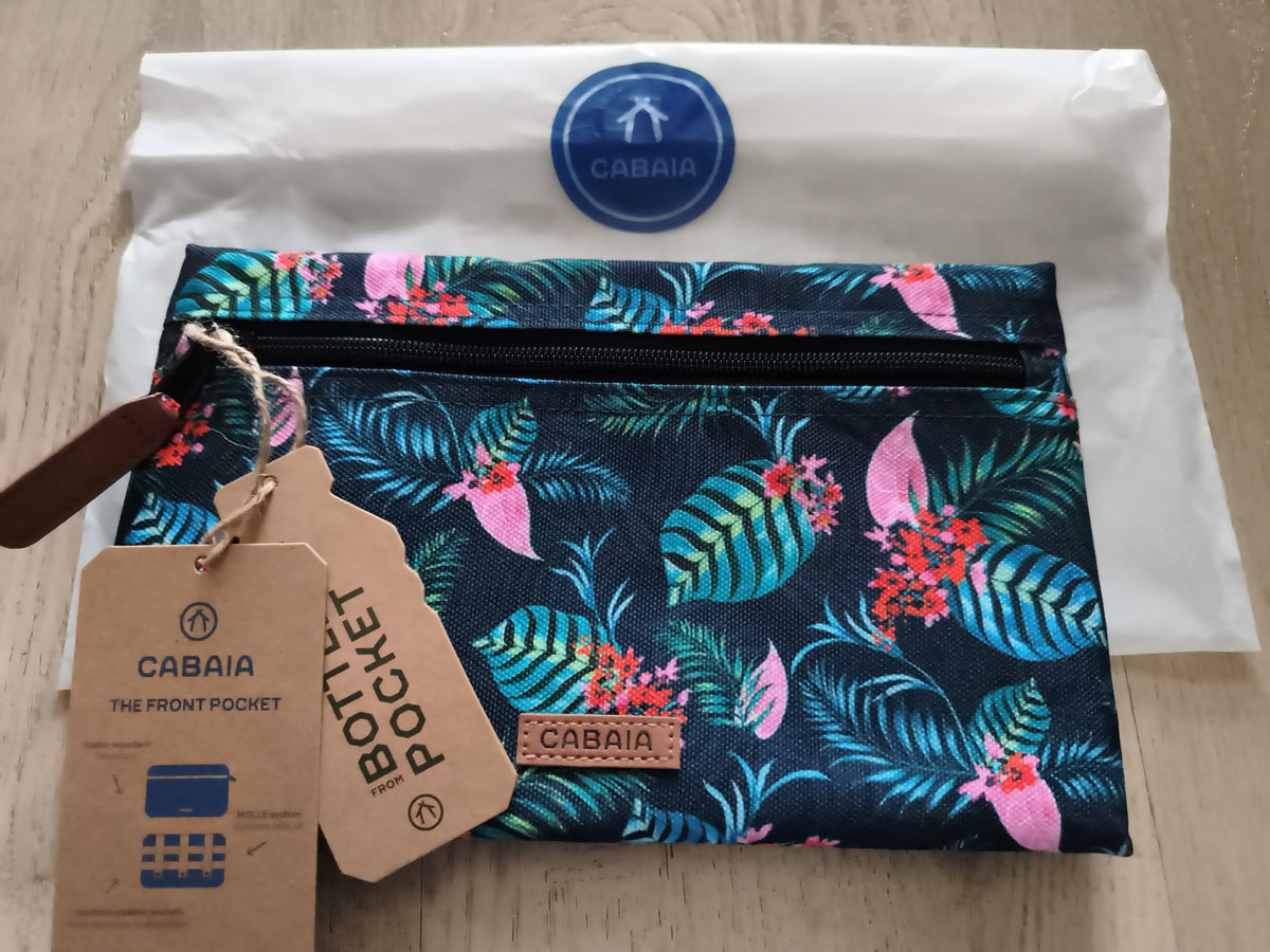 Pochette Cabaia motif tropical bleu vert – front pocket neuve 24 cm