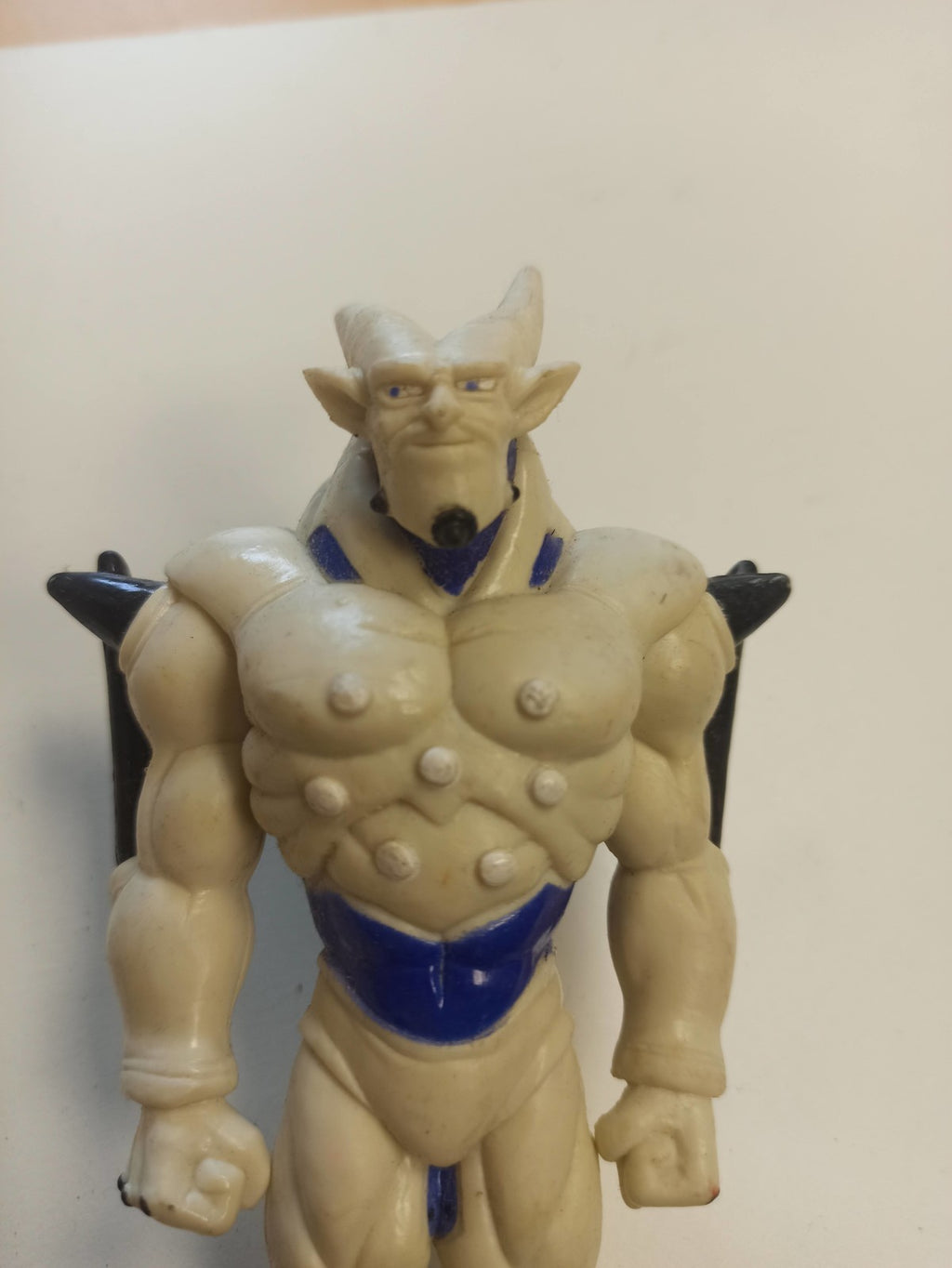 Figurine vintage Dragon Ball GT Baby mutant rétro jouet ancien couleur beige ble