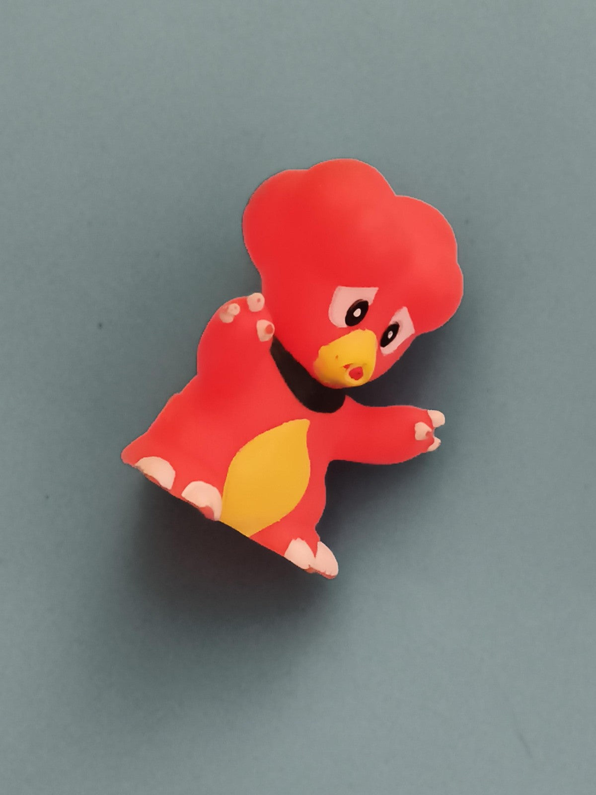 Marionnette doigt Pokémon Magby figurine rouge jaune finger puppet