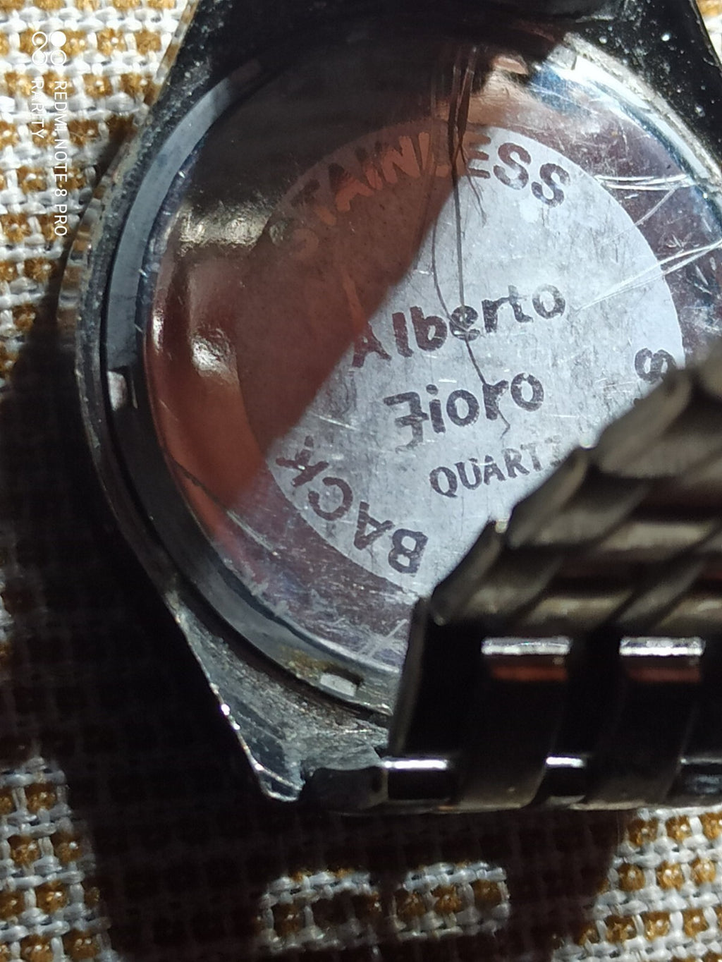 Montre vintage Alberto Zioro quartz noir – Pour pièces, vitre absente, bracelet