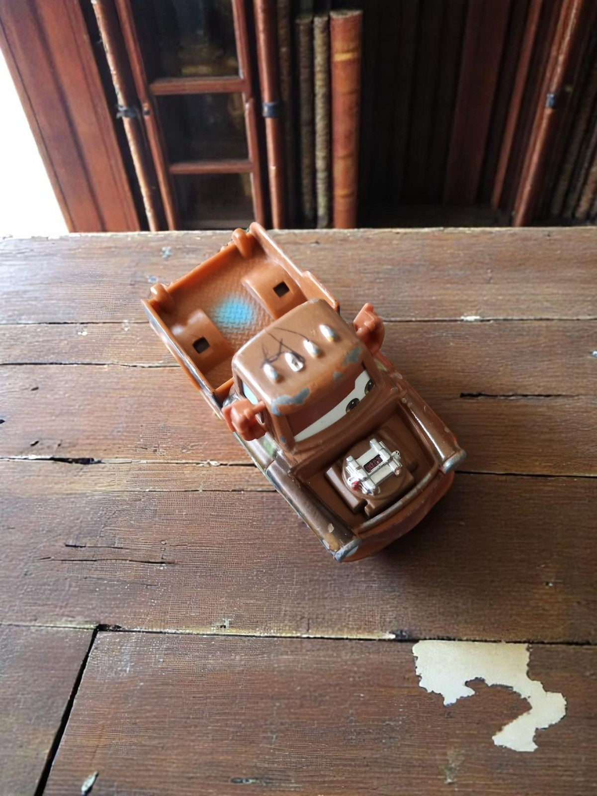 Voiture Cars Disney vintage métal, Martin, pick-up marron, jouet ancien Disney