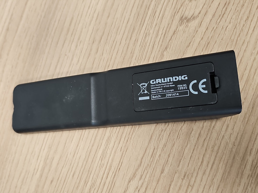 Télécommande Grundig universelle noire rétro, accessoire TV d'occasion