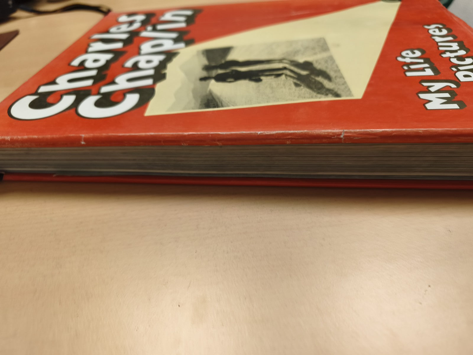 Livre vintage Charlie Chaplin My Life in Pictures King Wyndham rare ancien