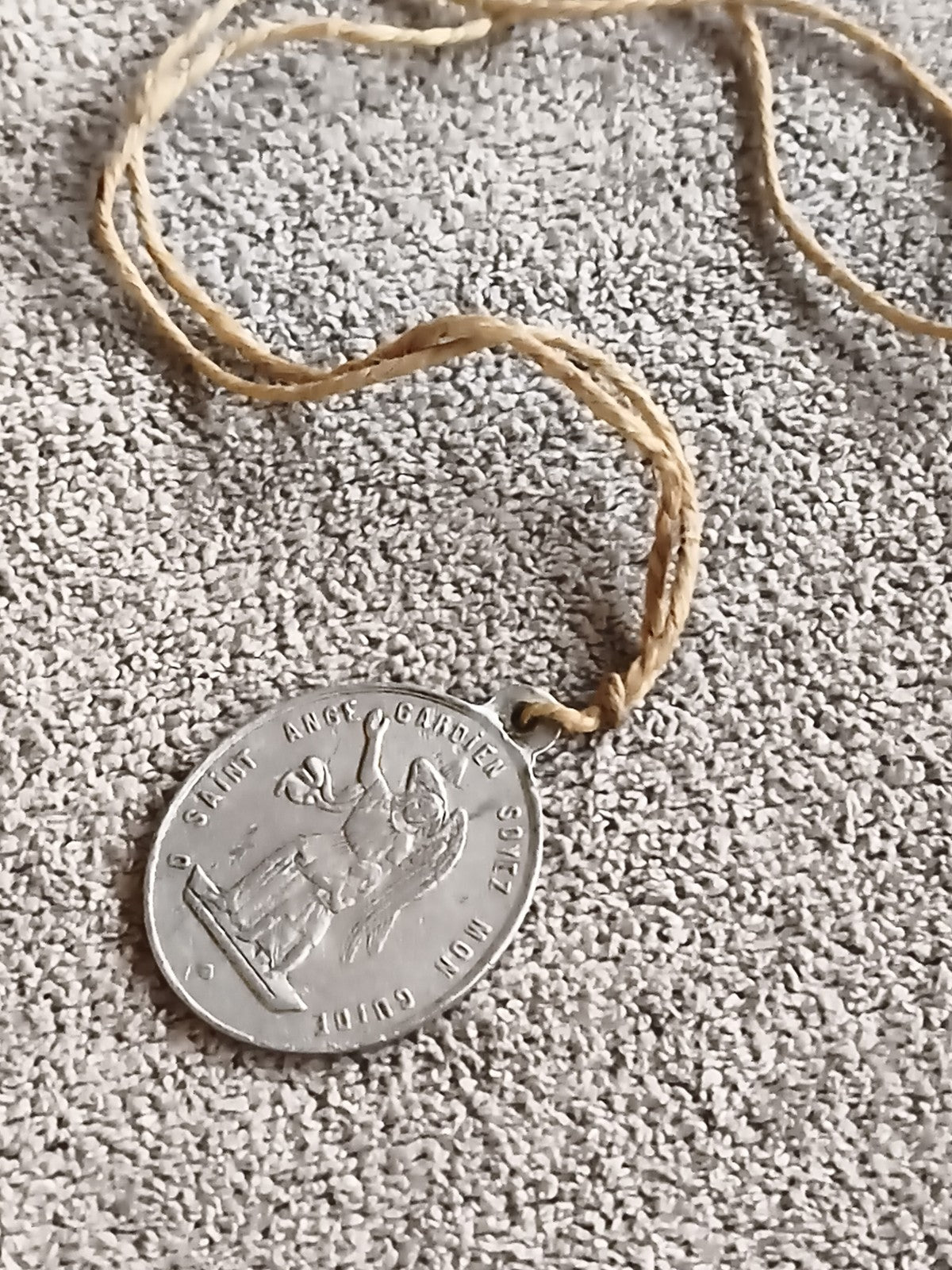 Médaille religieuse ancienne Ange Gardien, pendentif catholique, métal argenté