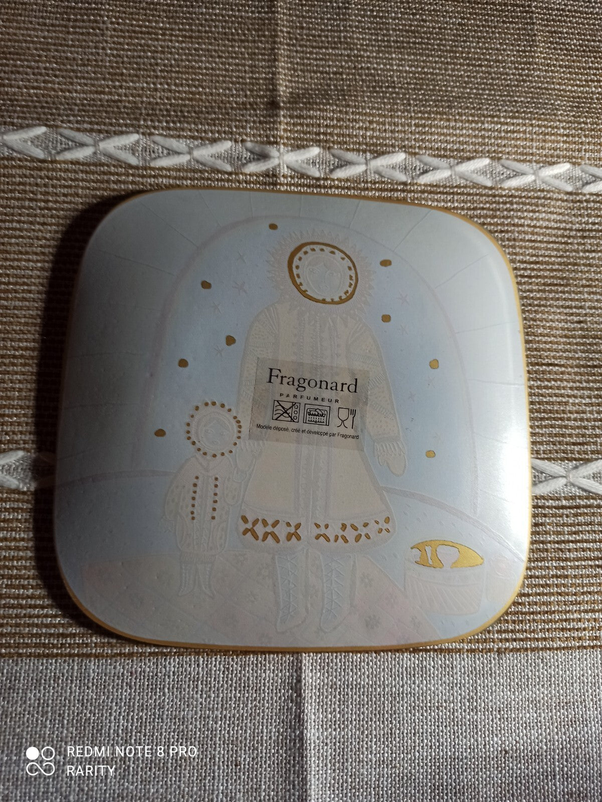 Assiette décorative Fragonard motif esquimau hiver modèle déposé carré