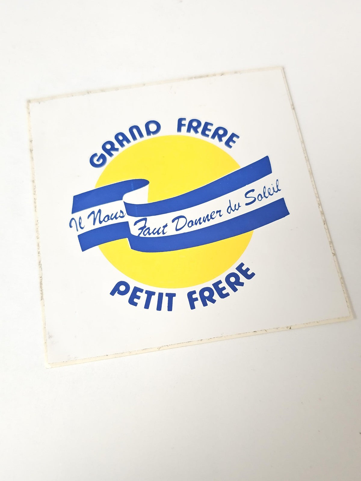 Vintage grand autocollant publicitaire ancien Grand Frère pour collection rétro