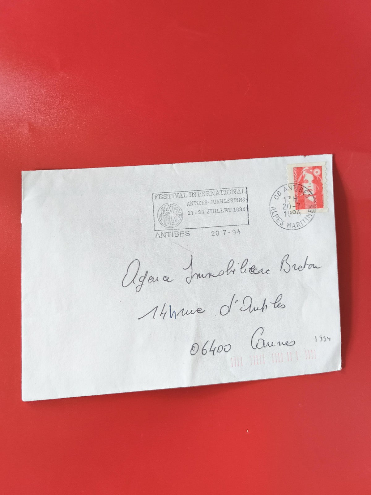 Enveloppe philatélie oblitérée Antibes 1994 timbre Marianne rouge cachet festiva