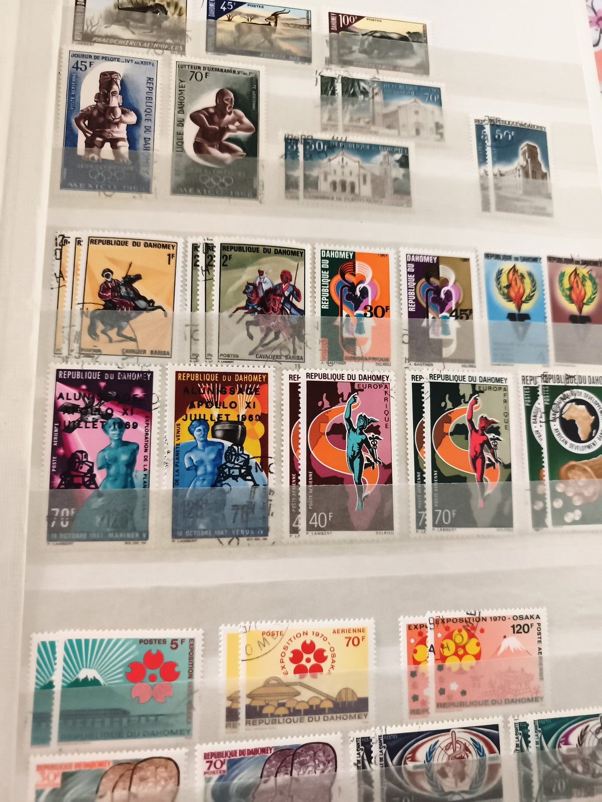Timbres anciens République du Dahomey, thématiques variées, années 60-70, oblité