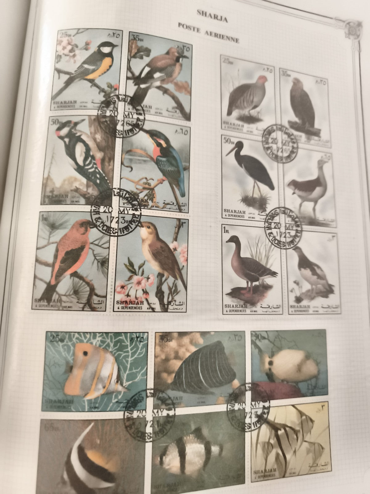 Timbres Sharjah oiseaux poissons série complète oblitérés philatélie thématique