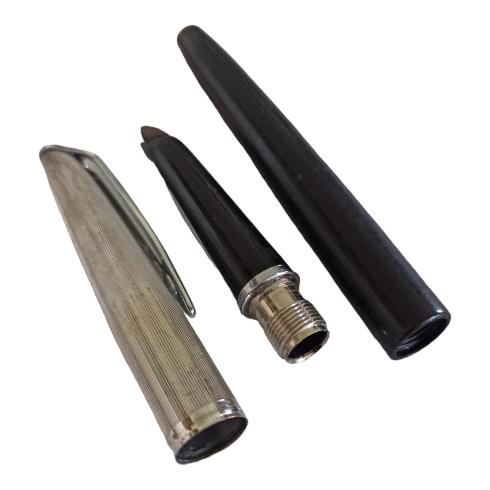 Stylo plume Waterman vintage, capuchon argent plaqué, noir classique