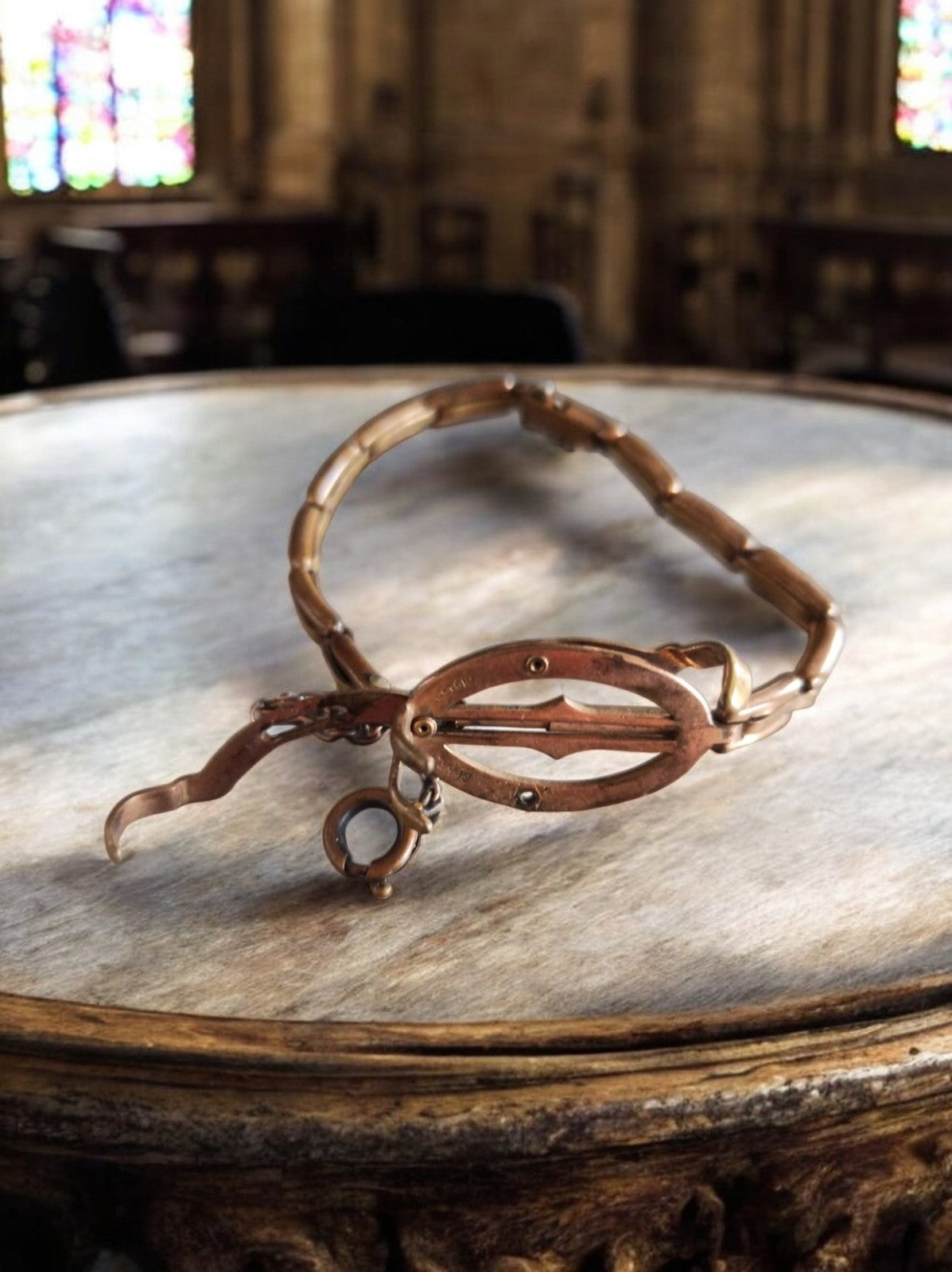 Bracelet vintage en métal doré, maillons bambou, fermoir décoratif