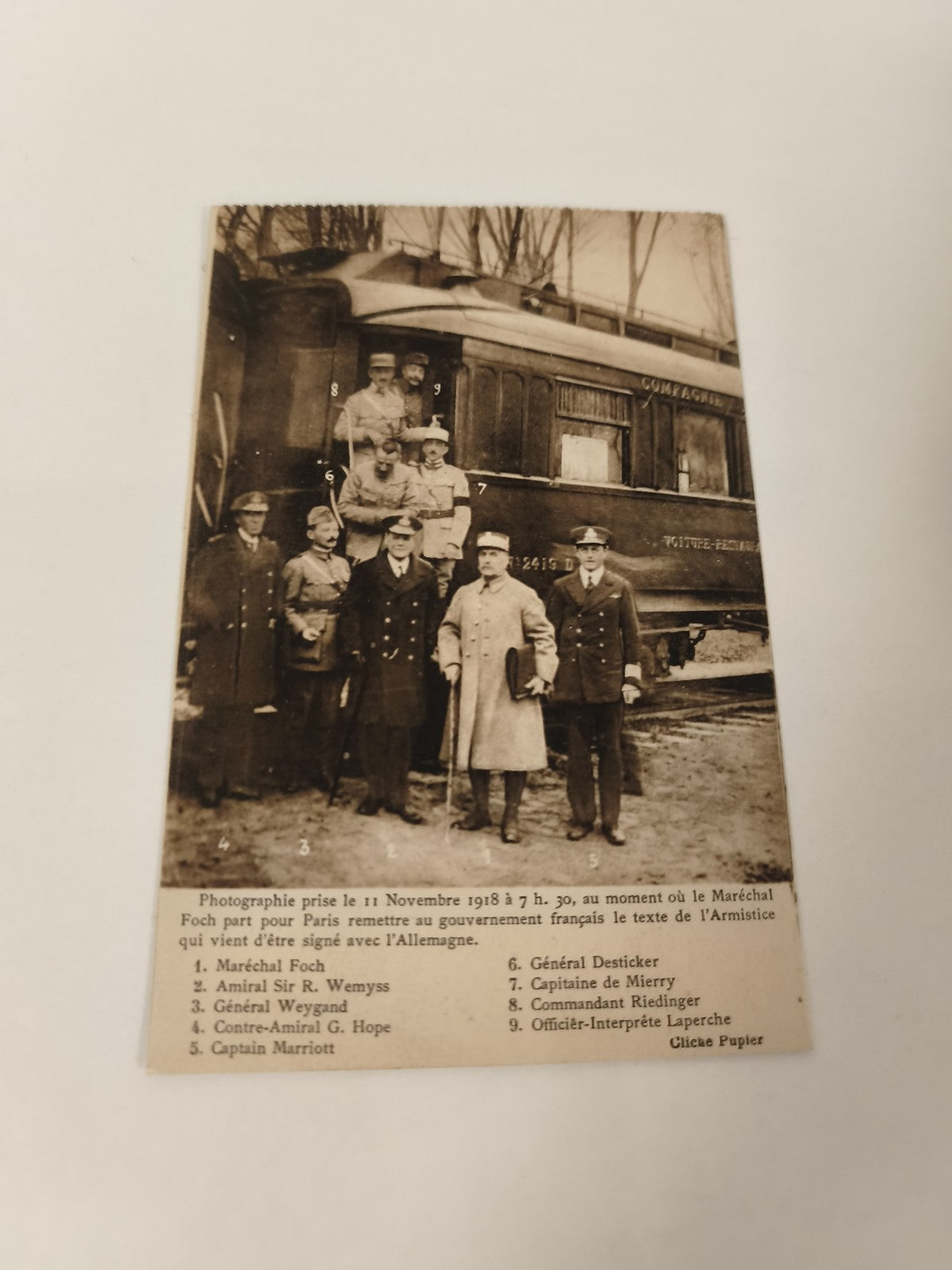 Carte postale ancienne Armistice 1918 Maréchal Foch wagon historique WW1