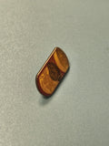 Pin's vintage alcool doré forme capsule, collection publicité bar ancien