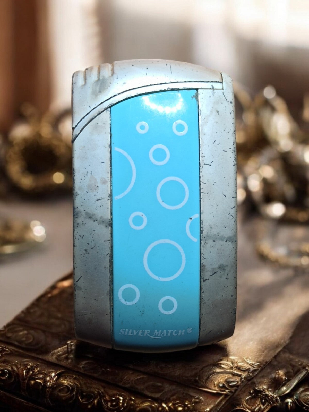 Briquet Silver Match vintage rétro bleu à motifs bulles rechargeable
