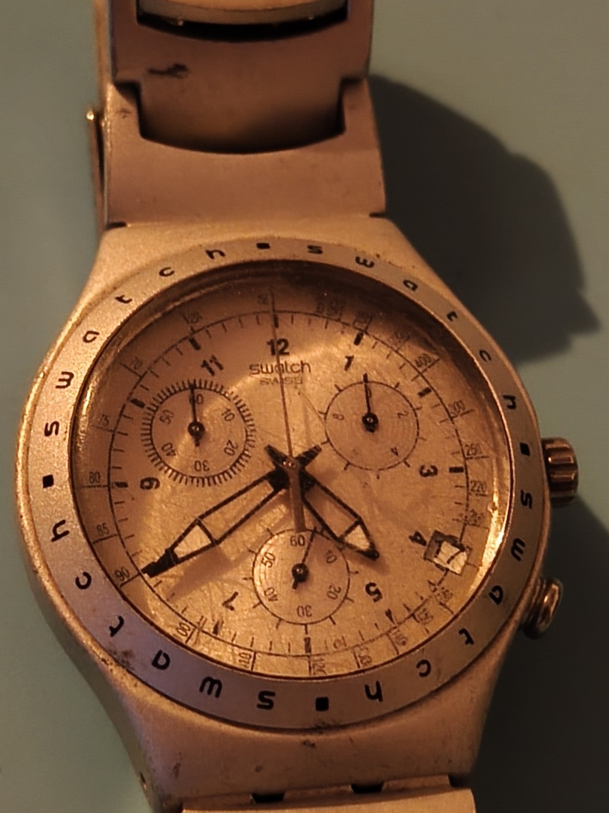 Montre Swatch Irony aluminium homme/femme, bracelet métal, montre occasion