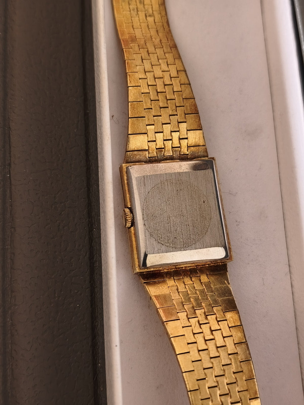 Montre femme vintage Edma mécanique ancienne, plaque or 18k, élégance rétro