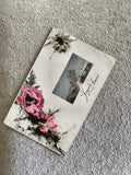 Carte postale illustrée Joyeuse Année fleurs paysage CPA