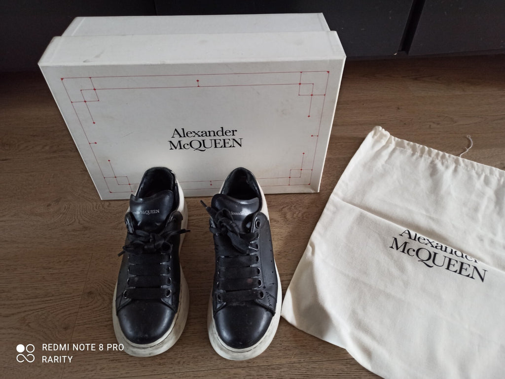 Baskets Alexander McQueen noires Femme 35 avec boîte et dust bag