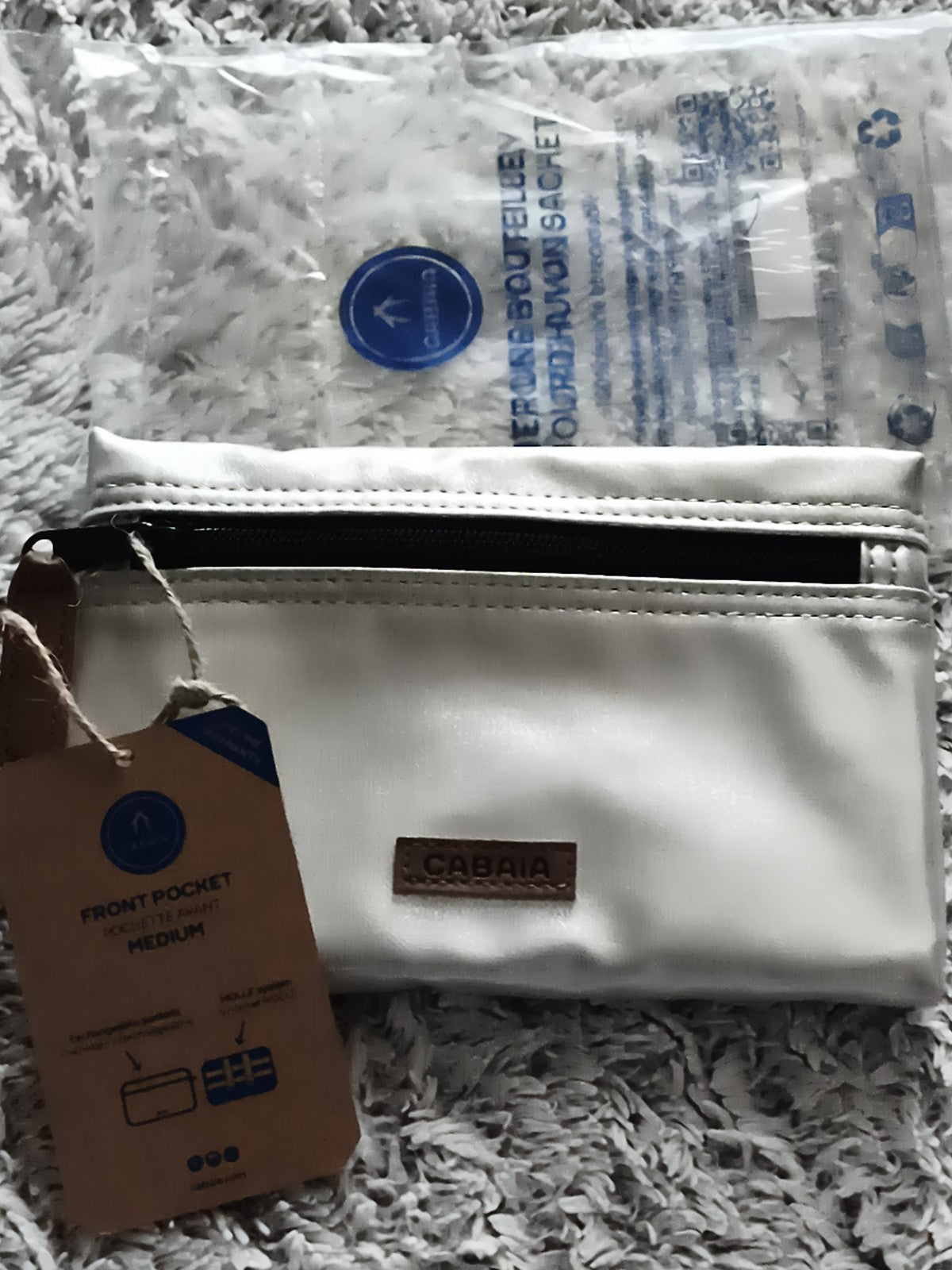 Pochette avant Cabaia blanche zippée 18 cm neuve, front pocket medium