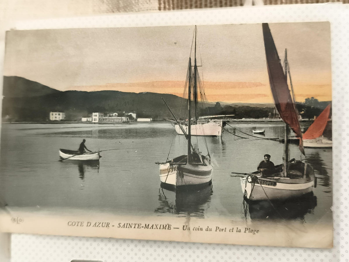 Carte postale ancienne Cote d'Azur Sainte-Maxime port plage couleurs CPA
