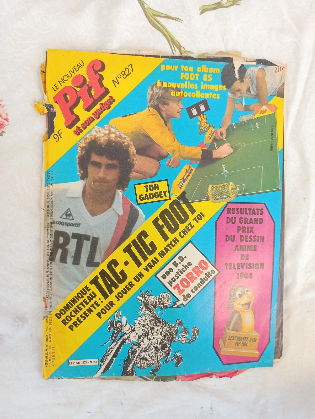 Magazine Pif Gadget n°827 vintage 1984 rétro foot BD Zorro Dominique Rocheteau