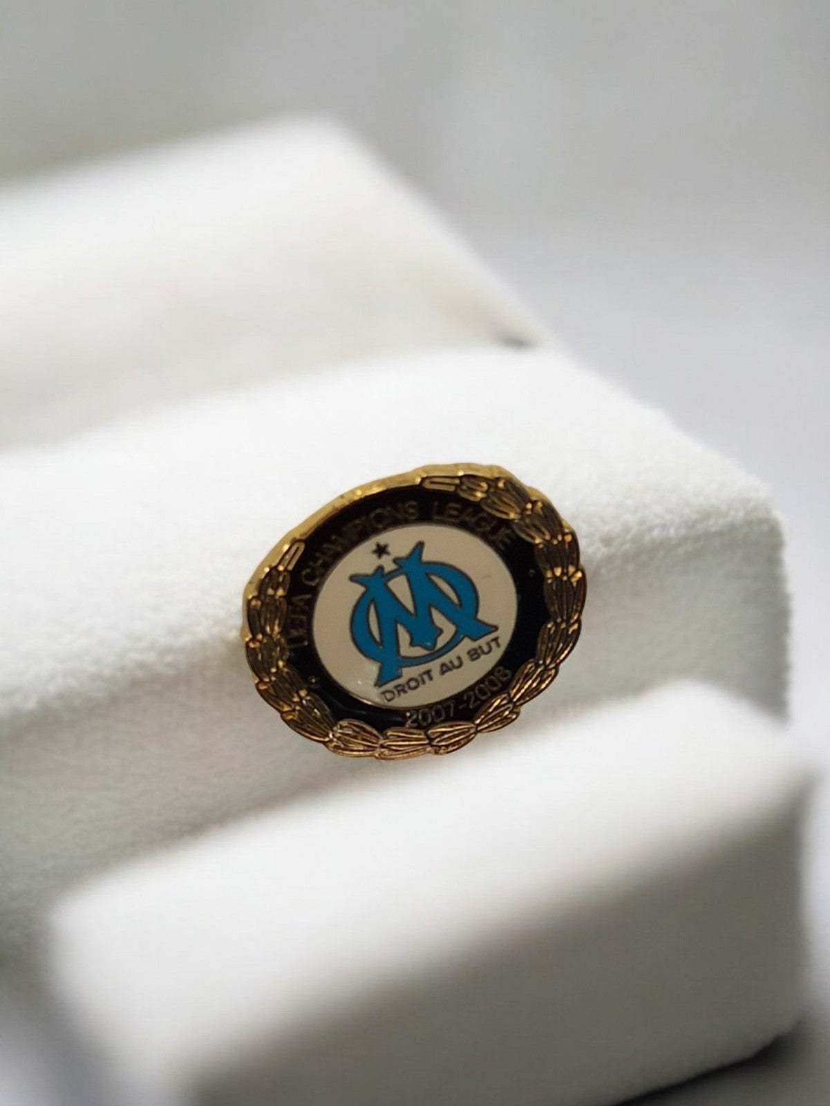 Pin's Olympique Marseille OM 2007-2008 UEFA badge vintage supporter football