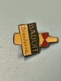 Vintage pin's Badoit bienvenue, badge publicitaire ancien, jaune vert rouge