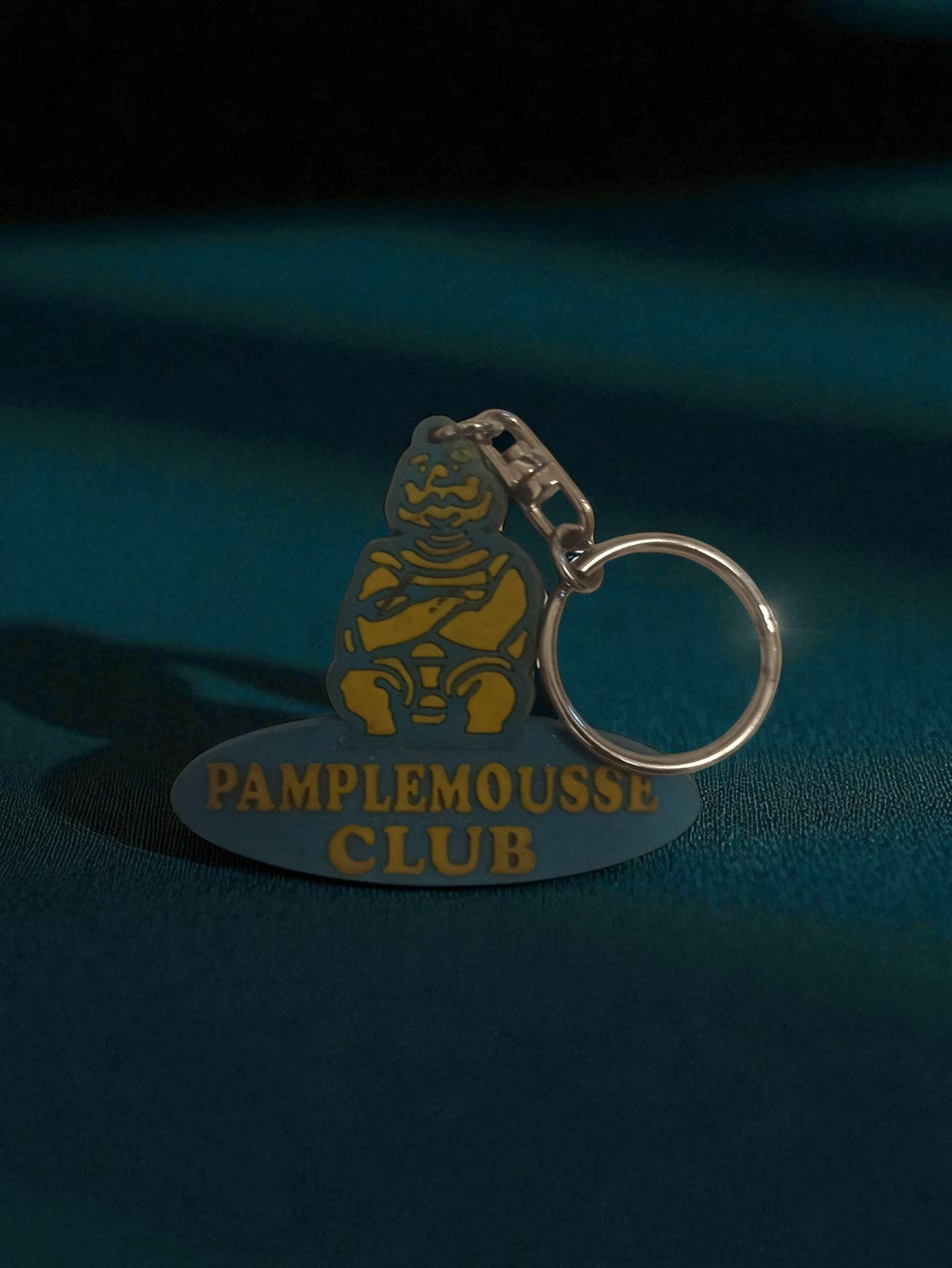 Porte-clés ancien Pamplemousse Club vintage rétro publicitaire rare