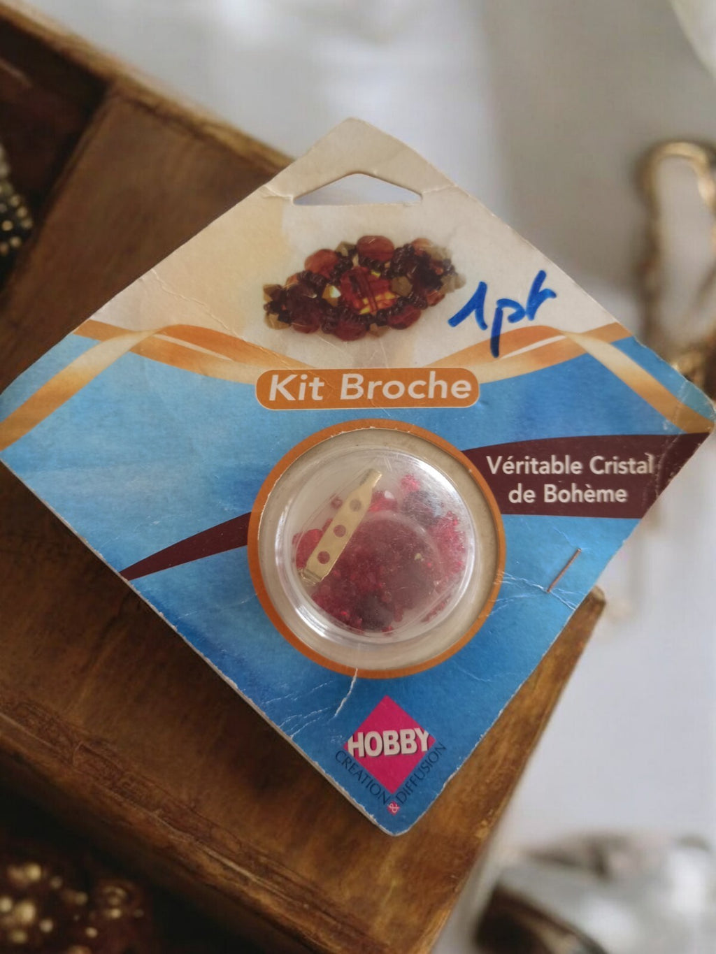 Kit broche cristal de Bohème Hobby Création ? Véritable cristal, vintage DIY