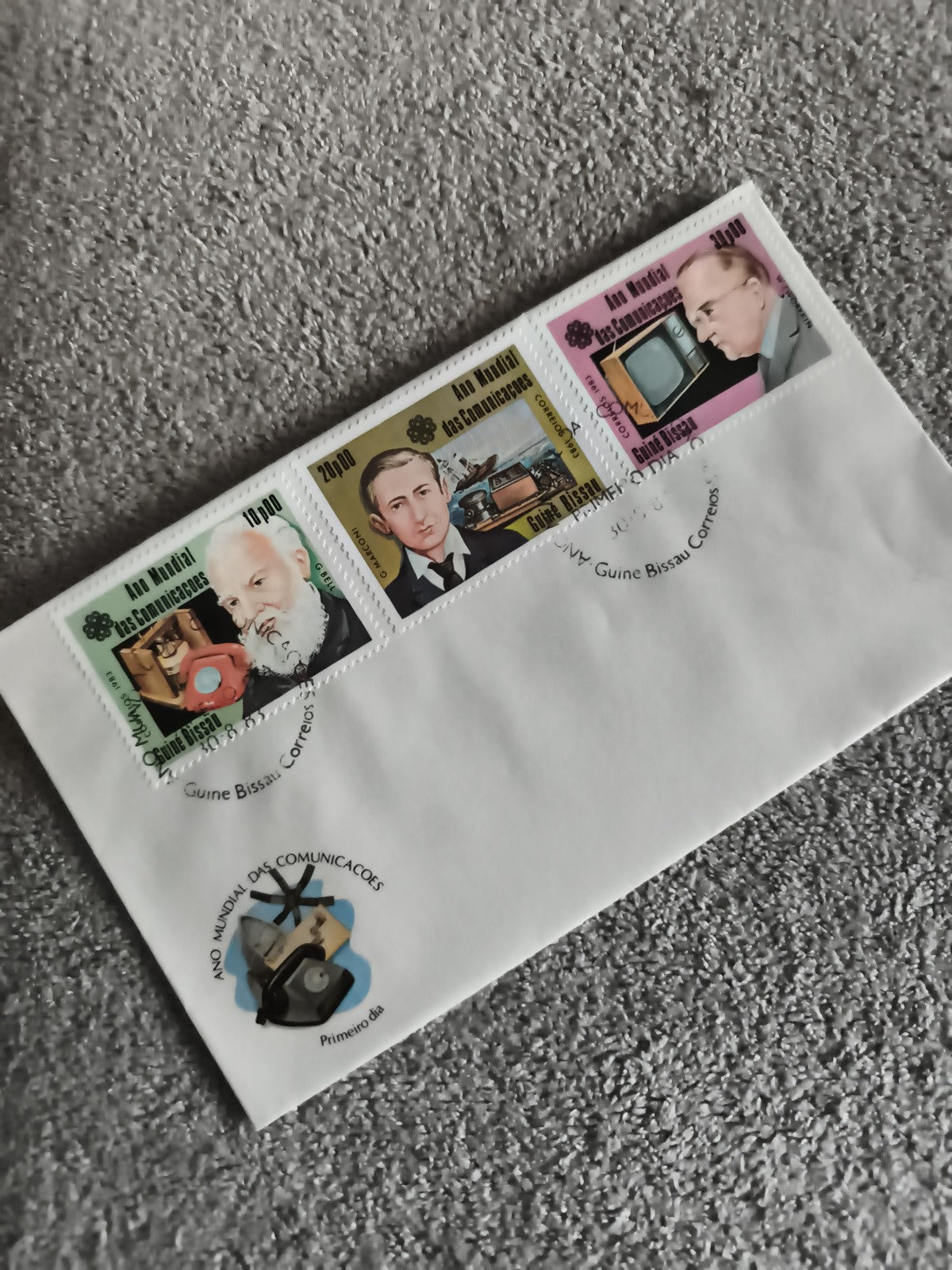 Lettre 1er jour Guinée Bissau Année Mondiale des Communications timbres