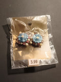Paire boucles d’oreilles vintage fleurs perles bleu rose deadstock années 60