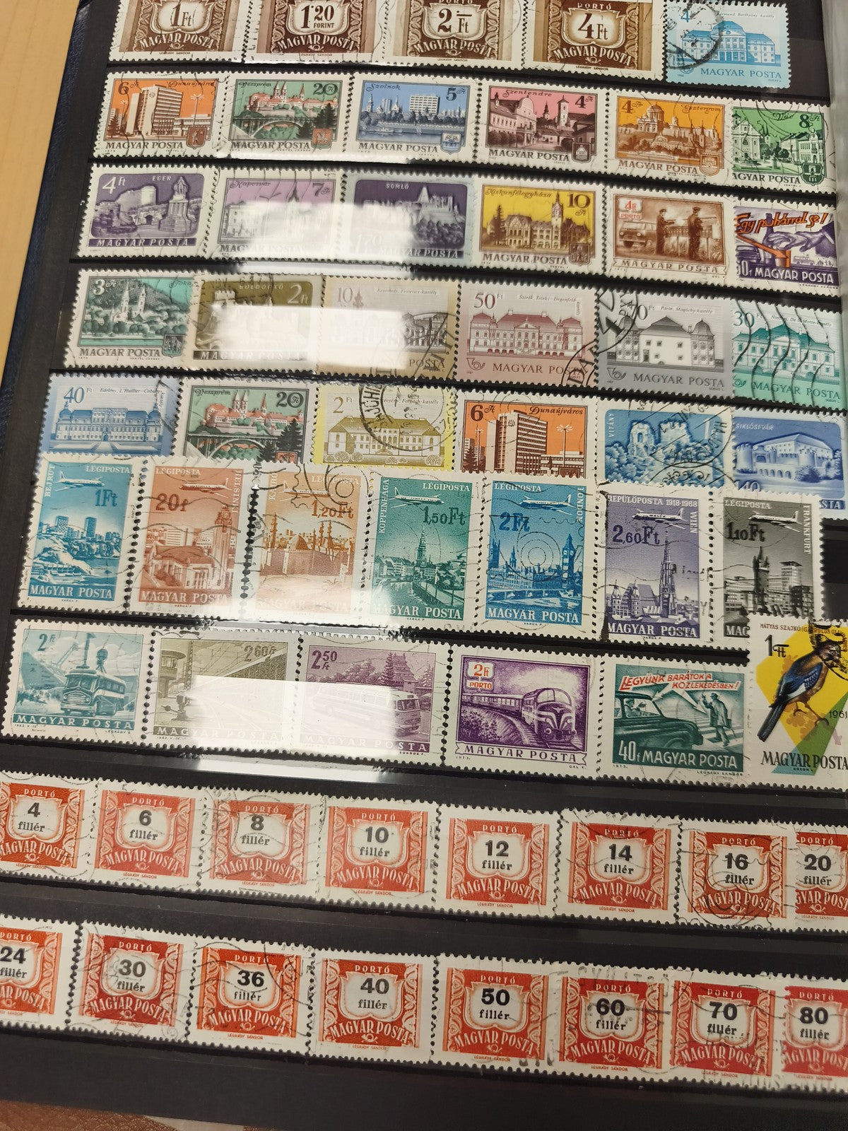 Lot timbres Hongrie Magyar Posta multicolores divers motifs oblitérés et neufs