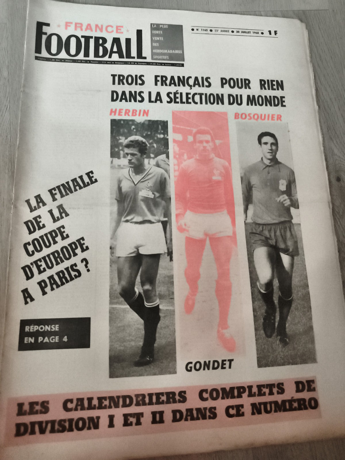 Ancien journal France Football 30 juillet 1968 vintage Herbin Bosquier Gondet