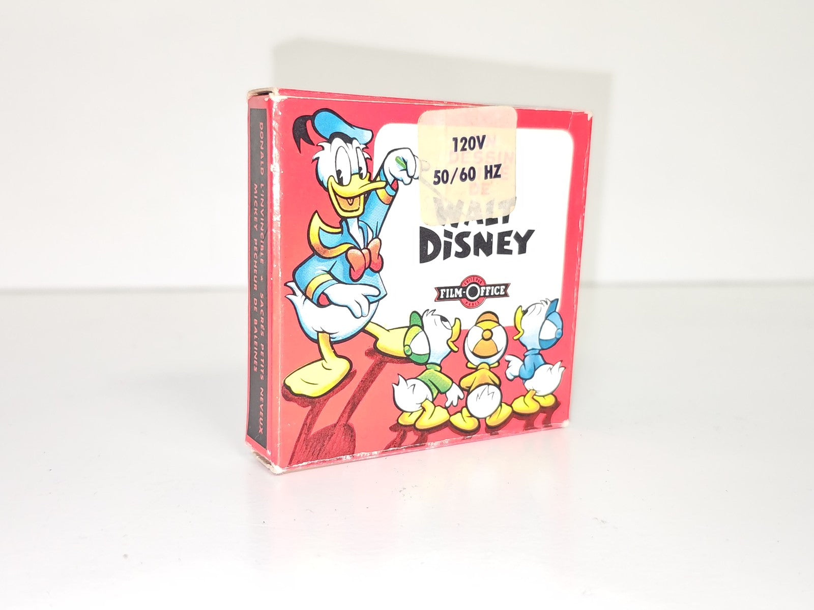Livre The Walt Disney par Disney édition d'occasion, univers magique Disney