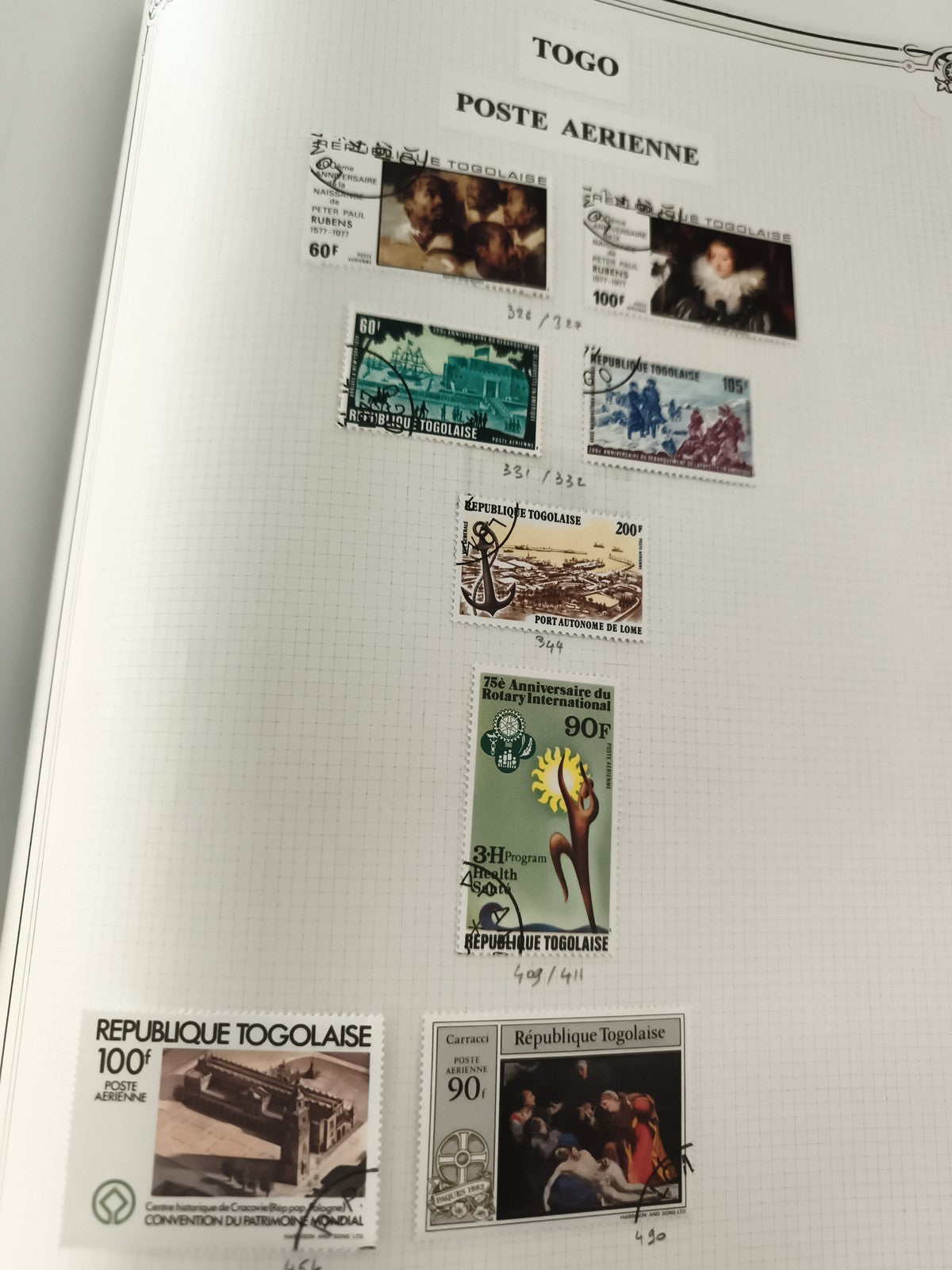 Timbres Togo Poste Aérienne oblitérés thématiques arts Rotary patrimoine