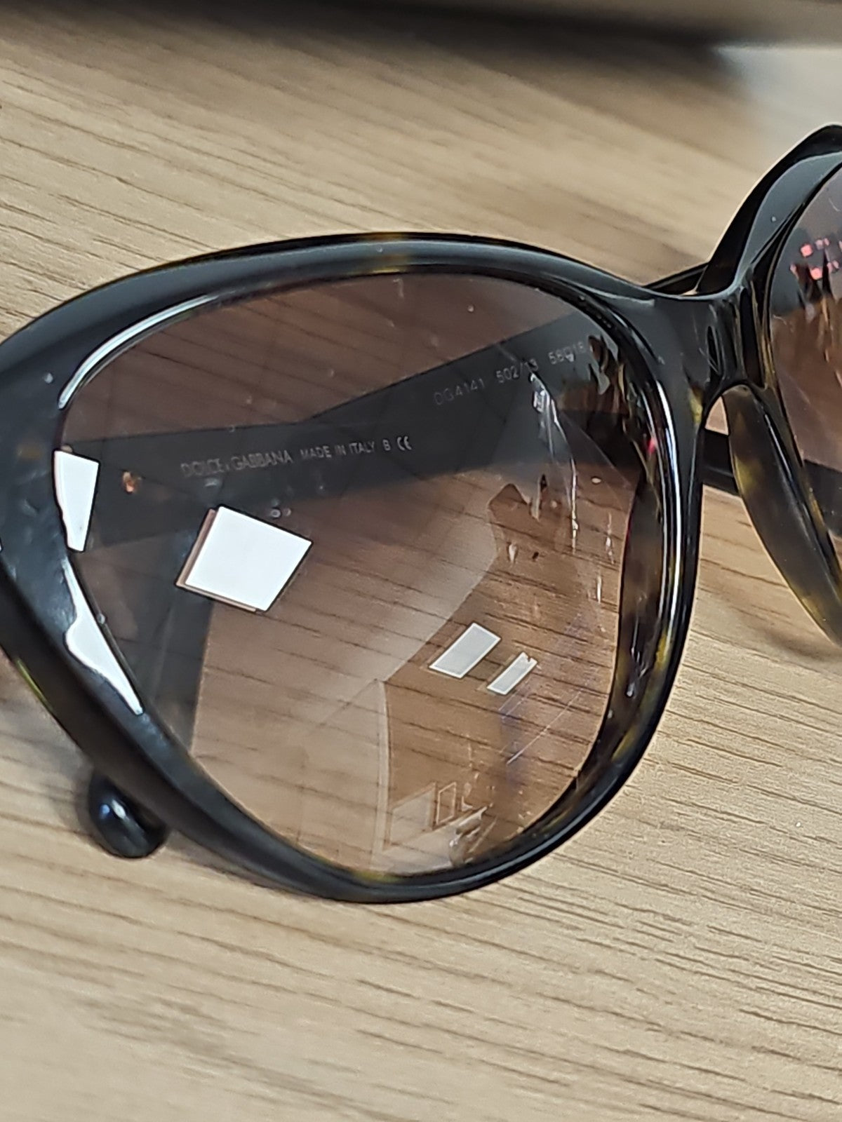Lunettes de soleil rétro Dolce & Gabbana DG4141 502/13 avec étui noir collector