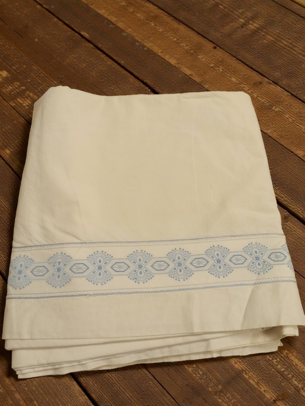 Rare drap de lit ancien brodé ancres fin XIXe vintage rétro collection linge
