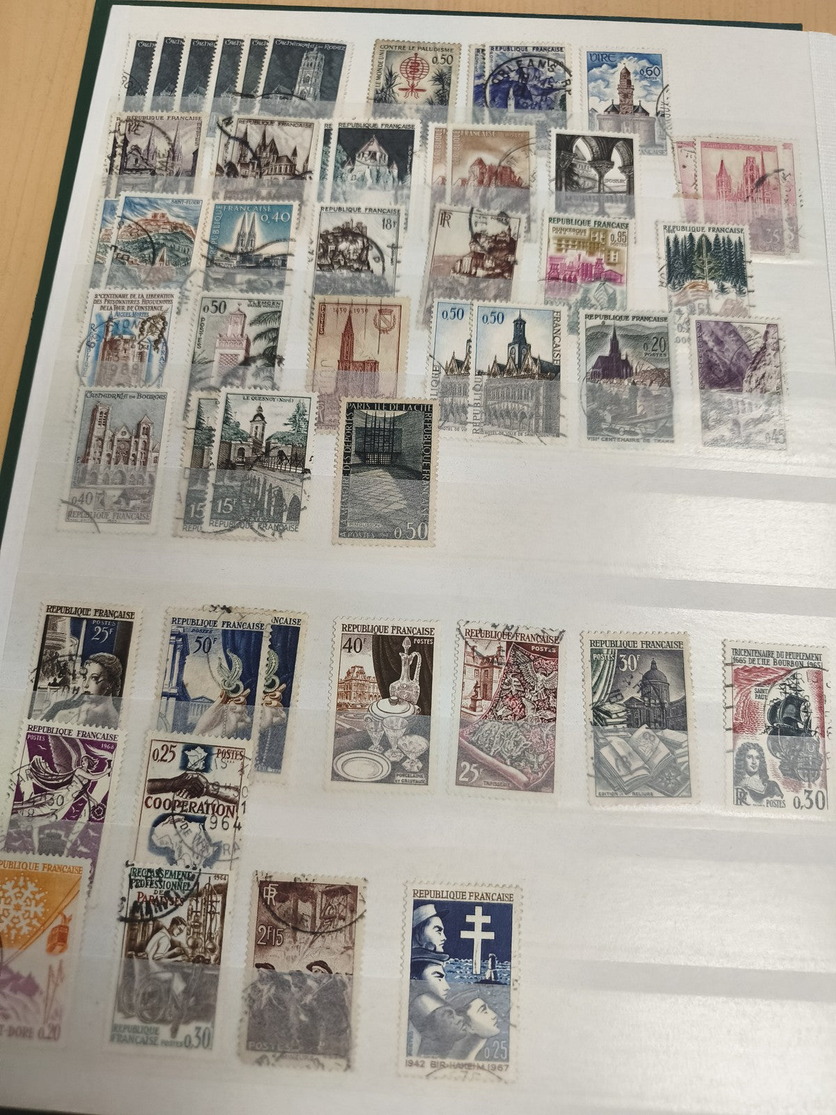 Lot timbres France oblitérés monuments art paysages philatélie poste