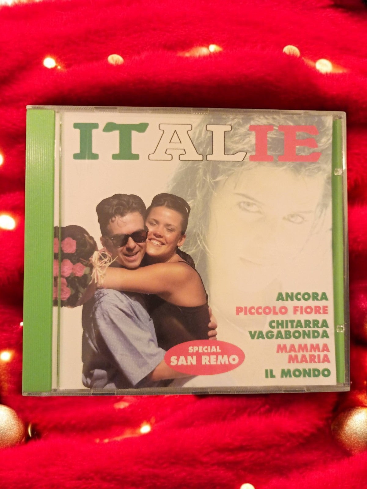 CD Italie San Remo ? Mélodies italiennes, pochette verte, titres populaires