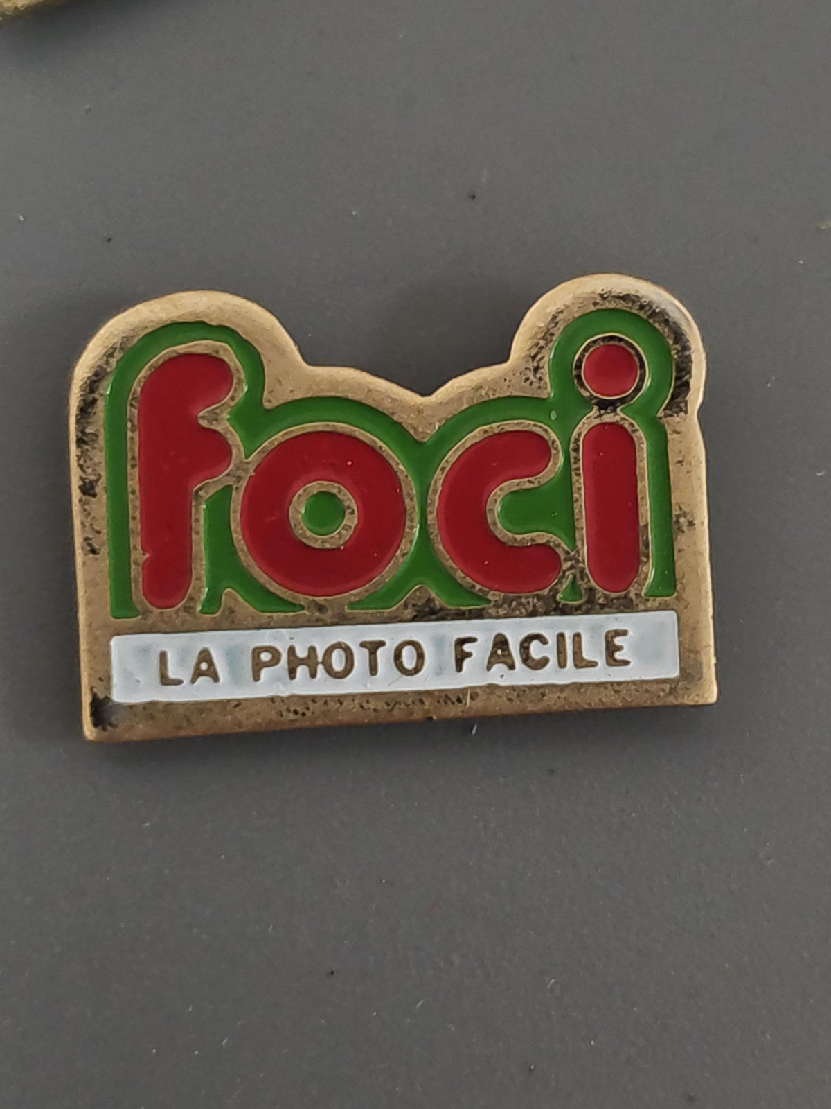 Retro old football pin vintage collection badge fan 80s 90s